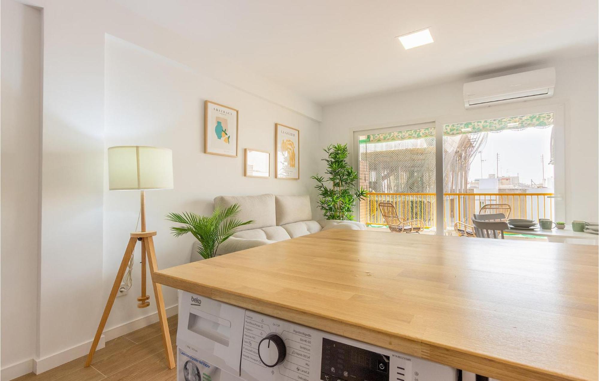 Lovely Apartment In Santa Pola With Kitchen Экстерьер фото